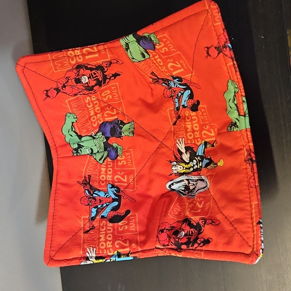 Marvel Comics Red Bowl Cozy Handmade New
